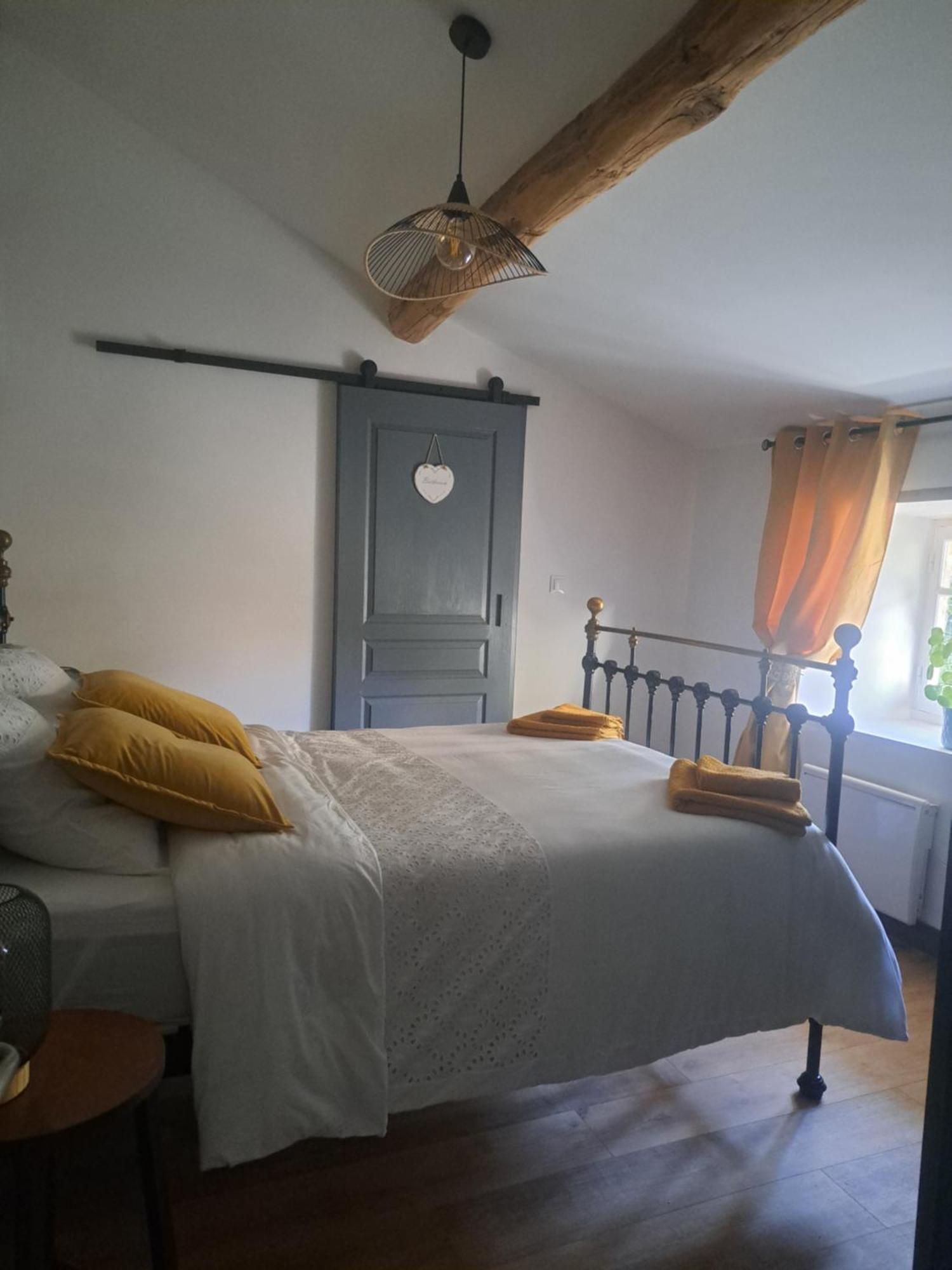 Lavallade12 Chambers D'Hotes Roussines Szoba fotó